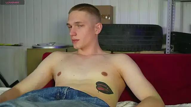 dustyn fox online show from February 15, 2025, 5:50 pm