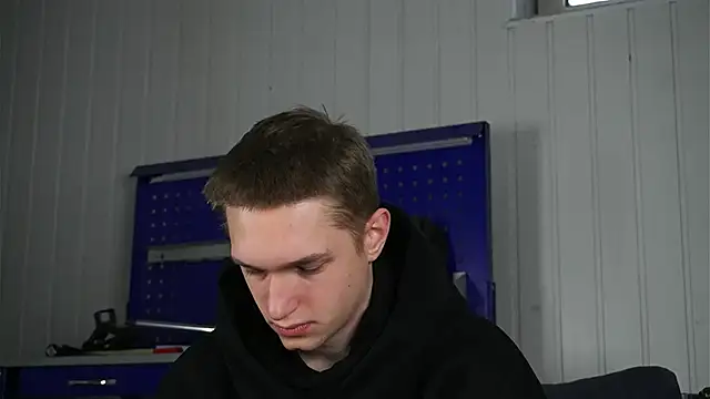 Snapshot of dustyn_fox chatting on February 20, 2026, 8:05 am dustyn fox online show from February 20, 2026, 8:05 am