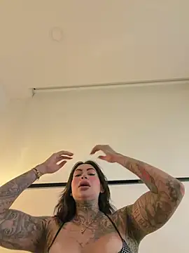 Iam Annii online show from March 4, 2026, 11:55 pm