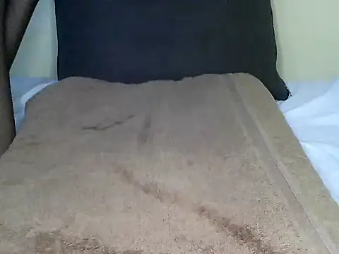 adhisjojo online show from November 30, 2025, 5:17 pm