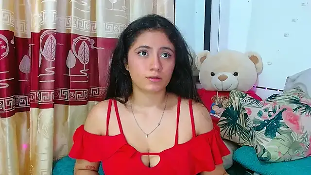 Snapshot of amy_cute41 chatting on February 4, 2025, 2:49 am amy cute41 online show from February 4, 2025, 2:49 am