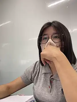 Snapshot of LanJeny_sexy chatting on December 5, 2024, 8:22 am LanJeny sexy online show from December 5, 2024, 8:22 am