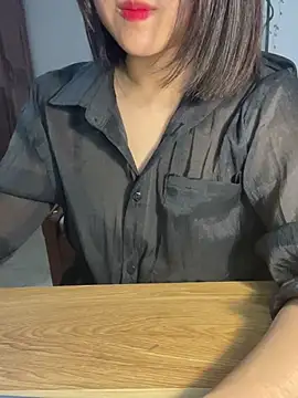 Snapshot of LanJeny_sexy chatting on December 17, 2024, 12:33 pm LanJeny sexy online show from December 17, 2024, 12:33 pm