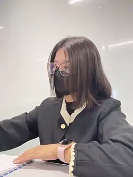 Snapshot of LanJeny_sexy chatting on December 21, 2024, 2:41 am LanJeny sexy online show from December 21, 2024, 2:41 am