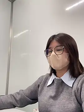 Snapshot of LanJeny_sexy chatting on January 8, 2025, 3:19 am LanJeny sexy online show from January 8, 2025, 3:19 am