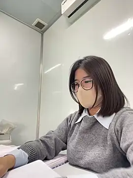 Snapshot of LanJeny_sexy chatting on January 16, 2025, 7:28 am LanJeny sexy online show from January 16, 2025, 7:28 am