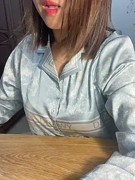 Snapshot of LanJeny_sexy chatting on March 14, 2025, 12:51 pm LanJeny sexy online show from March 14, 2025, 12:51 pm