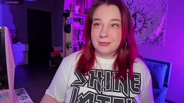 Snapshot of gitera_ chatting on December 8, 2024, 9:52 pm gitera online show from December 8, 2024, 9:52 pm