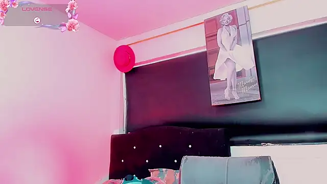 Kendall hornyy online show from July 9, 2026, 8:35 pm