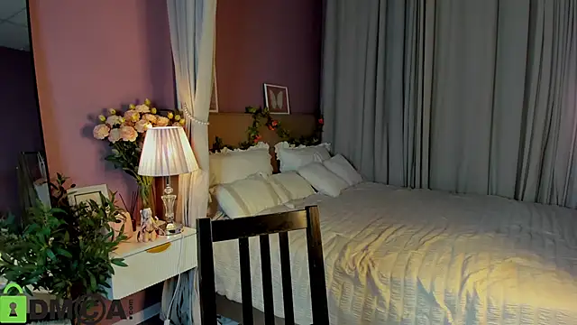 Snapshot of Dearly_Emily chatting on December 21, 2025, 5:20 pm Dearly Emily online show from December 21, 2025, 5:20 pm