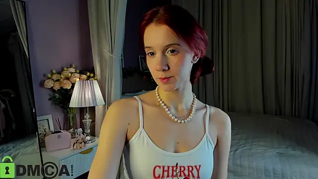 Snapshot of Dearly_Emily chatting on January 18, 2026, 5:06 pm Dearly Emily online show from January 18, 2026, 5:06 pm