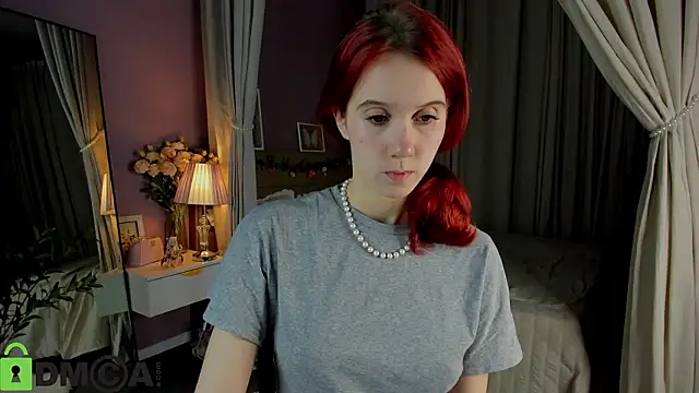 Snapshot of Dearly_Emily chatting on February 11, 2026, 5:18 pm Dearly Emily online show from February 11, 2026, 5:18 pm