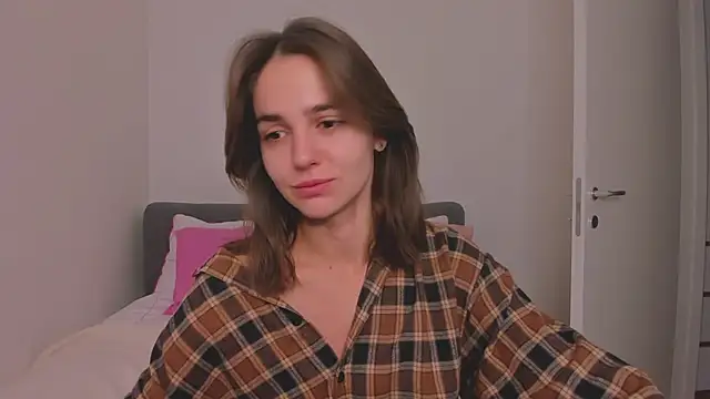 JudyAngil online show from November 27, 2025, 8:27 am