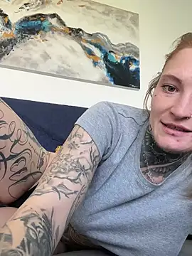 Snapshot of redNatified chatting on January 10, 2025, 9:34 am redNatified online show from January 10, 2025, 9:34 am