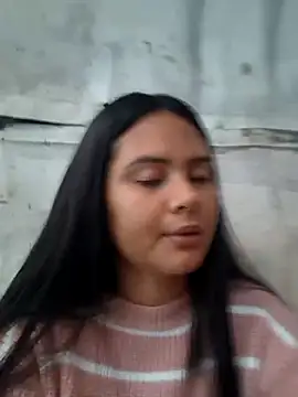 sexy-latin10 online show from March 10, 2025, 10:48 am