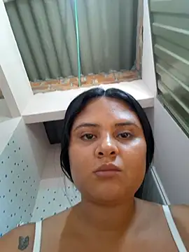 sexy-latin10 online show from March 19, 2025, 12:34 pm