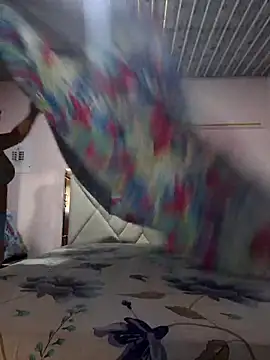 sexy-latin10 online show from September 29, 2025, 12:21 pm