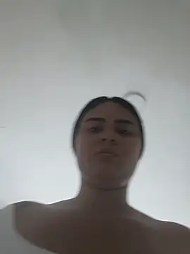 sexy-latin10 online show from May 14, 2026, 12:34 pm