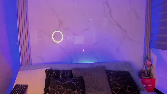 dayan silva  online show from December 5, 2025, 3:15 am