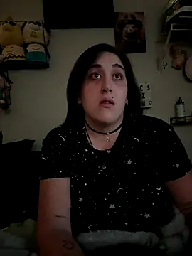 ThicBunz online show from September 23, 2025, 2:25 am