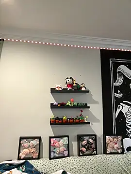 ThicBunz online show from March 24, 2026, 10:04 pm