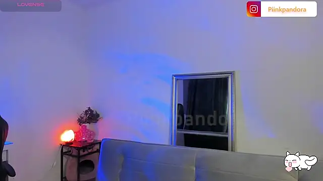 Snapshot of Piinkpandora chatting on January 23, 2025, 9:07 pm Piinkpandora online show from January 23, 2025, 9:07 pm