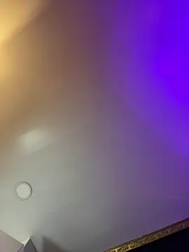 JeyLee online show from February 5, 2025, 5:42 pm