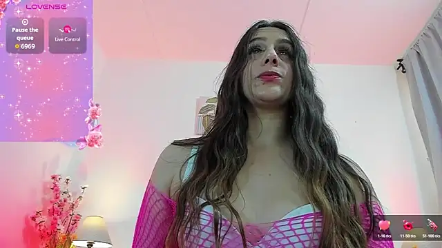 Samanthamillher10 online show from February 24, 2026, 1:53 pm