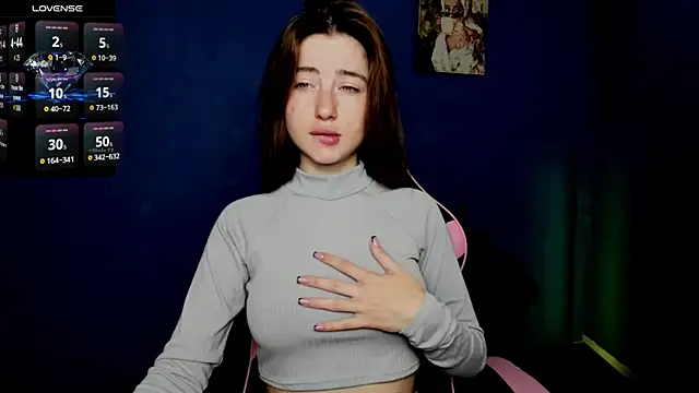 Luxuryalma online show from September 16, 2025, 7:53 am