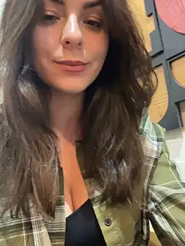 Snapshot of Alicia_Hot1 chatting on January 13, 2025, 6:05 pm Alicia Hot1 online show from January 13, 2025, 6:05 pm