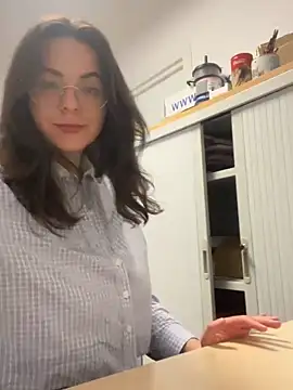 Snapshot of Alicia_Hot1 chatting on March 10, 2025, 6:34 pm Alicia Hot1 online show from March 10, 2025, 6:34 pm