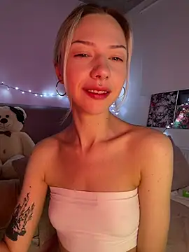  urbestie  online show from July 27, 2026, 9:44 pm