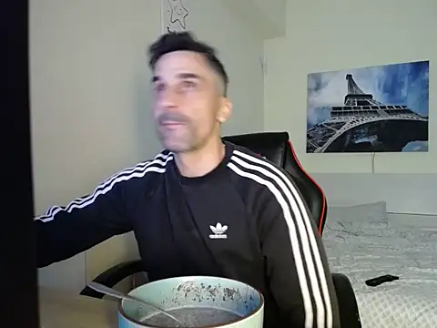 amydamarw online show from February 25, 2026, 7:23 pm