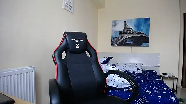 amydamarw online show from April 13, 2026, 5:13 am