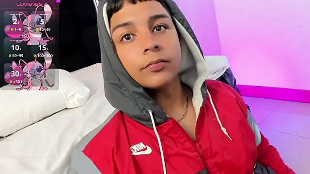 Snapshot of Seductivo_jr chatting on January 12, 2025, 8:57 am Seductivo jr online show from January 12, 2025, 8:57 am