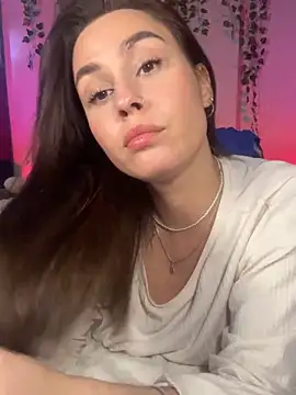 MiaNell online show from December 17, 2024, 3:39 am