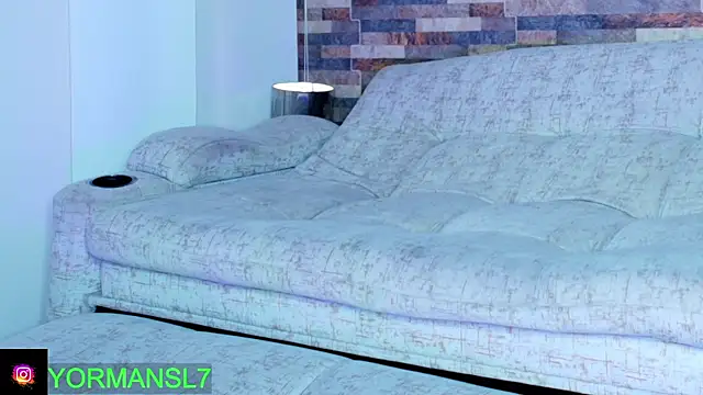 zaiin diesel online show from October 8, 2025, 11:08 am