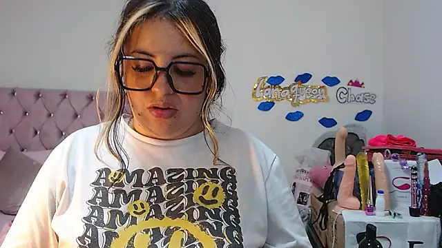 lanaqueen699 online show from January 16, 2025, 7:10 pm