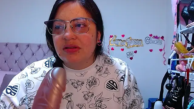 lanaqueen699 online show from February 27, 2026, 12:16 pm