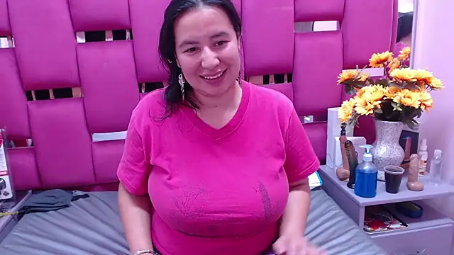 NaomyPrinces online show from December 30, 2024, 8:25 pm