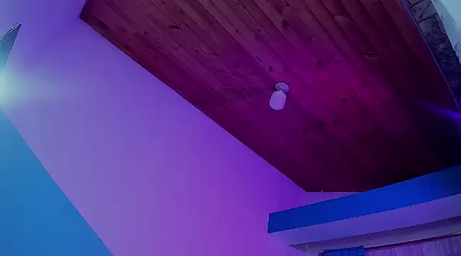 Snapshot of Hi_Marceline chatting on December 18, 2024, 2:17 pm Hi Marceline online show from December 18, 2024, 2:17 pm