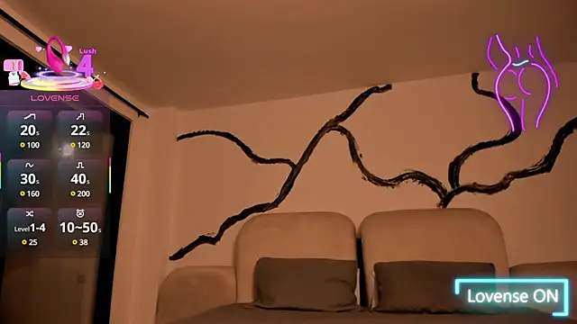 Melany Luv online show from February 13, 2025, 1:40 am