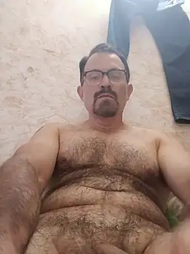 Snapshot of SbasTone_Muscle chatting on June 1, 2026, 4:09 pm SbasTone Muscle online show from June 1, 2026, 4:09 pm