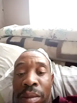 LONGDICK985M online show from December 12, 2024, 2:33 pm