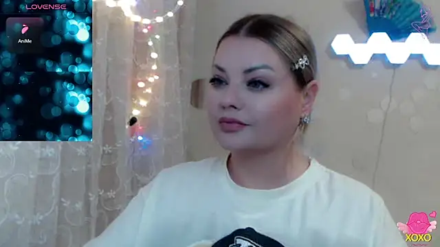 Snapshot of JewellKiss7 chatting on April 30, 2026, 6:03 pm JewellKiss7 online show from April 30, 2026, 6:03 pm