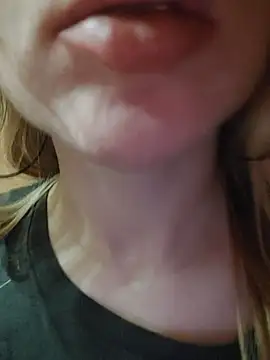 Linda 999 online show from March 10, 2025, 3:52 pm