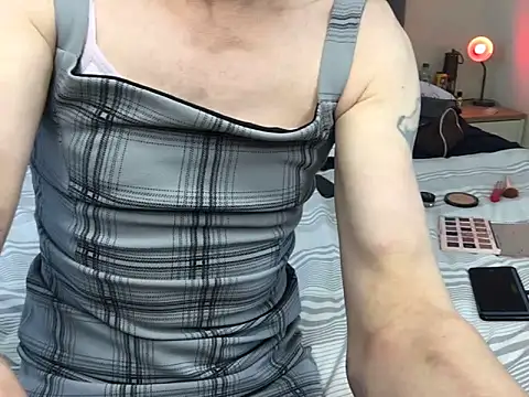 Snapshot of lolaisagoodtime chatting on February 26, 2025, 12:03 pm lolaisagoodtime online show from February 26, 2025, 12:03 pm