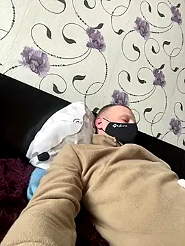 red red00 online show from January 7, 2026, 8:50 am