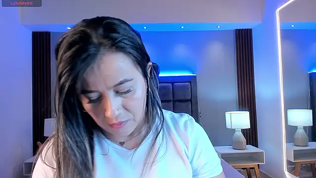 Susann Ross online show from September 13, 2025, 11:10 am