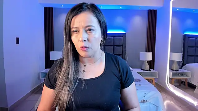 Susann Ross online show from October 1, 2025, 10:54 am